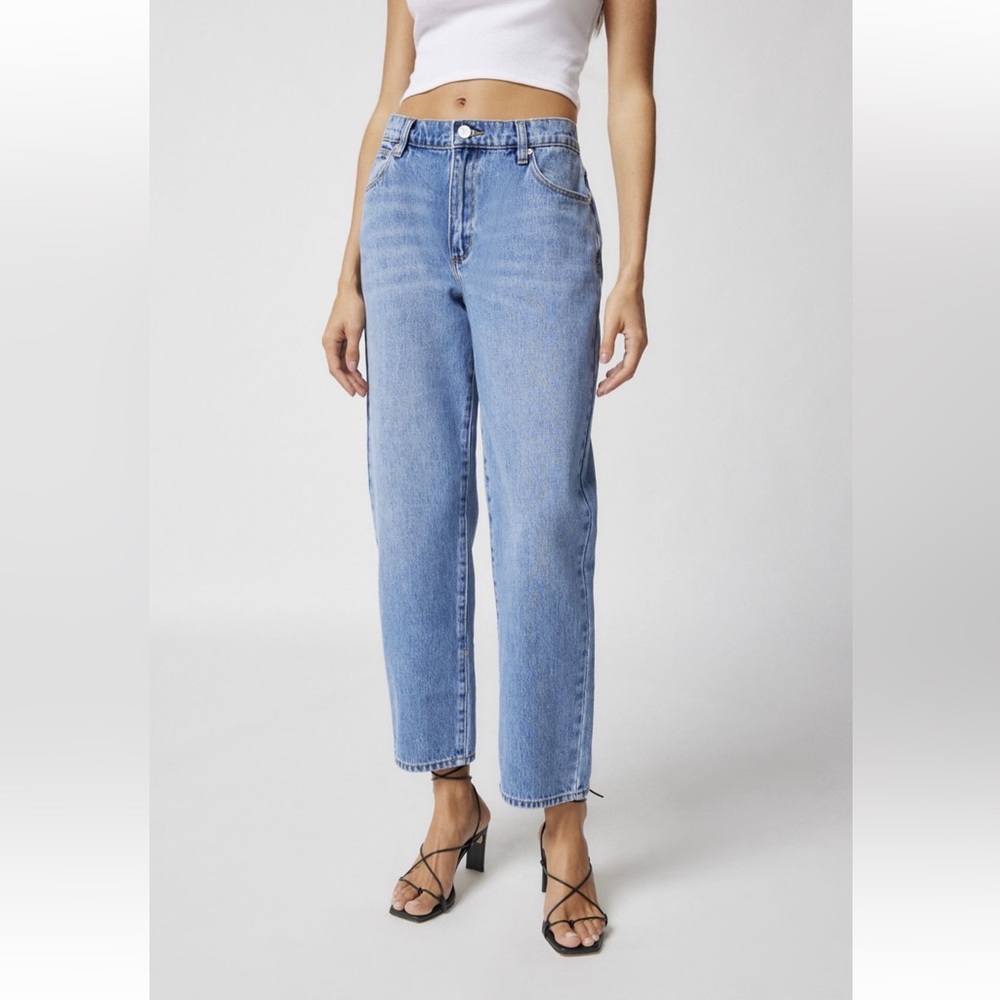 A Brand Mid Rise Straight Jean